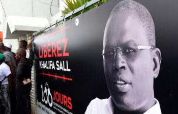 Sénégal: le maire de Dakar boude son procès et se déclare candidat à la présidentielle de 2019